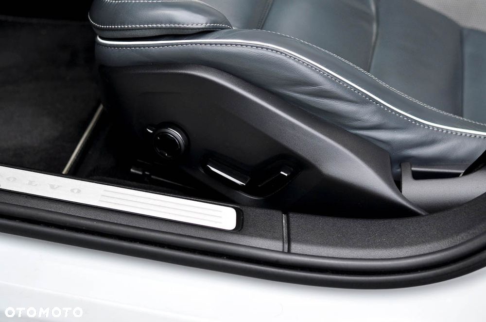 Volvo V60 B4 B Geartronic RDesign - 16