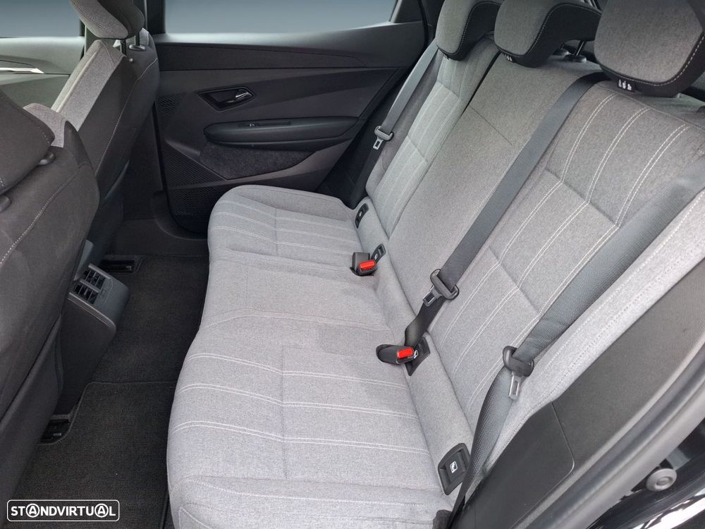 Renault Mégane E-Tech - 14