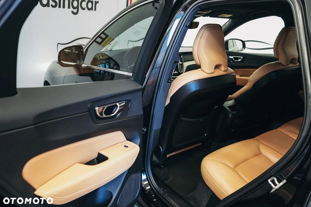 Volvo XC 60 D4 AWD Geartronic Inscription - 16