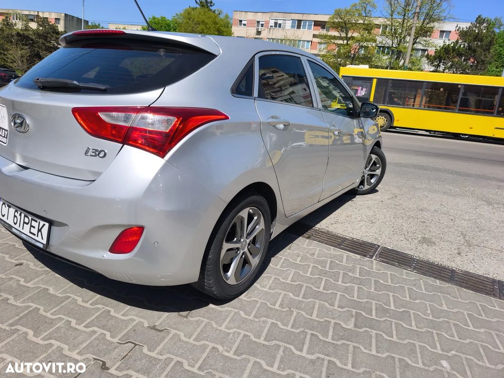 Hyundai i30 1.6 GDI Highway+ Aut. - 3