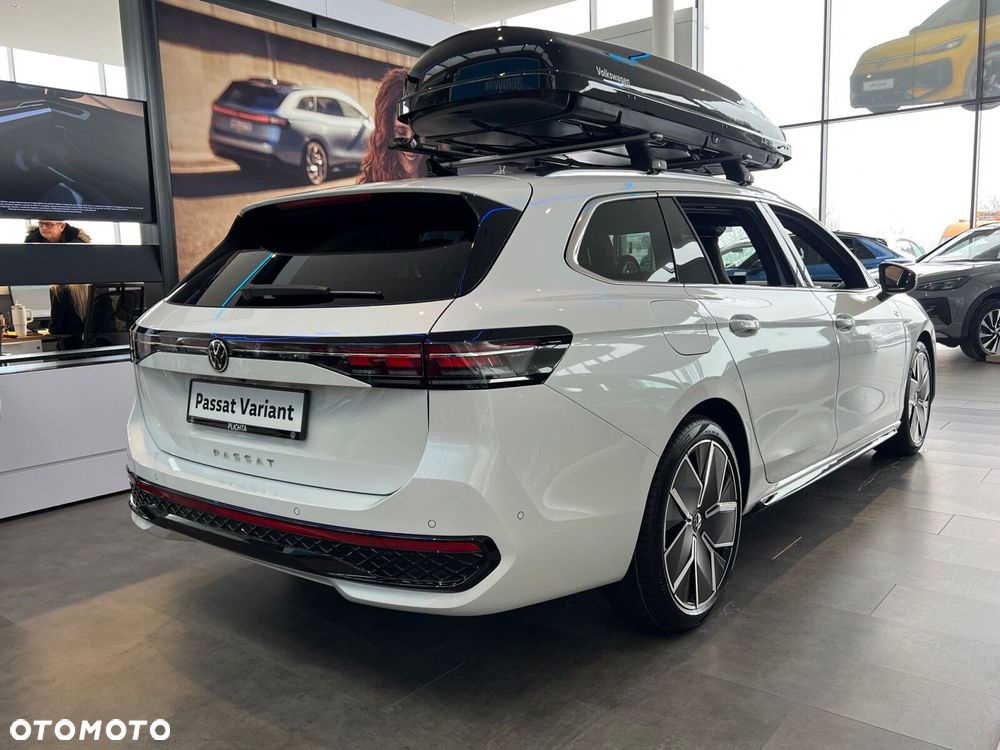 Volkswagen Passat Variant 2.0 TSI R-Line Plus DSG - 4