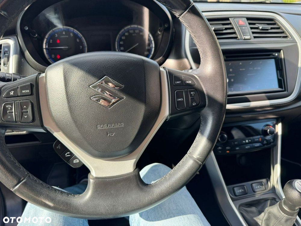 Suzuki SX4 S-Cross 1.6 VVT 4x4 limited - 11