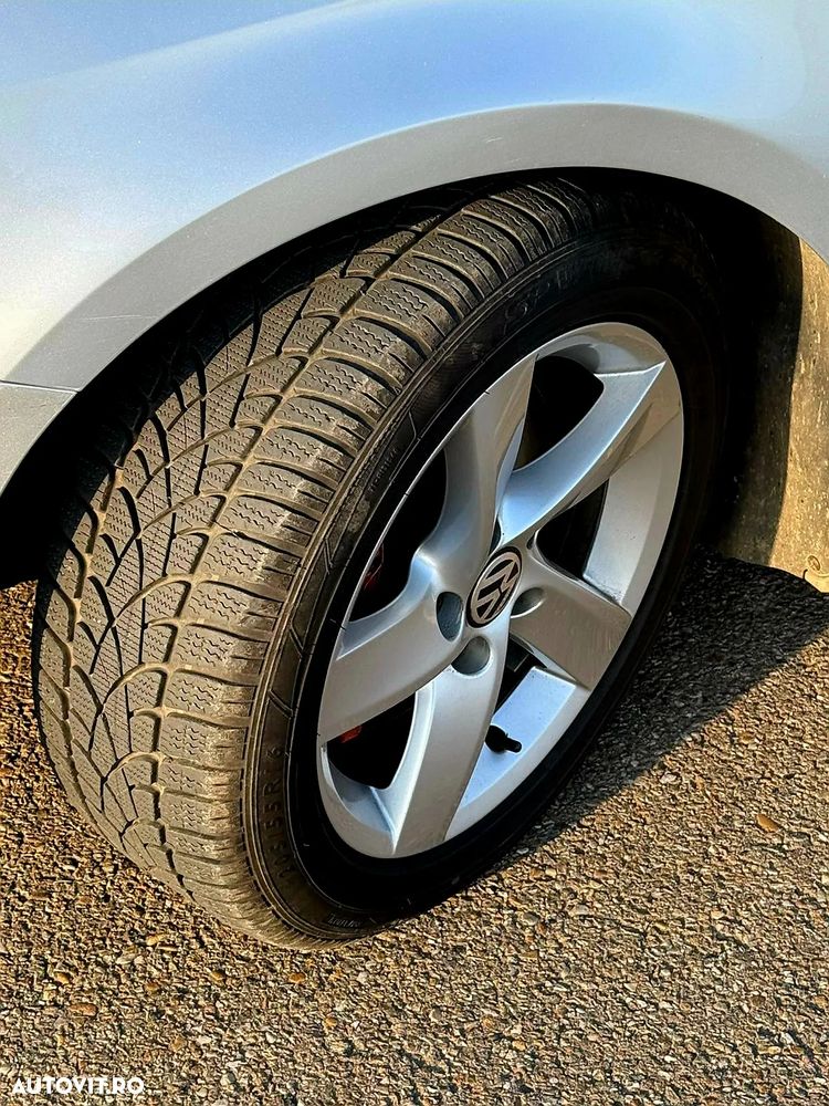 Volkswagen Passat 2.0 TDI BlueMotion Technology DSG Highline - 10