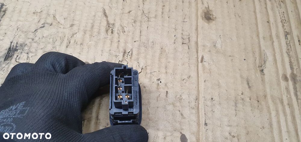 Przycisk przełącznik szyby Citroen C3 I 96605364XT - 3