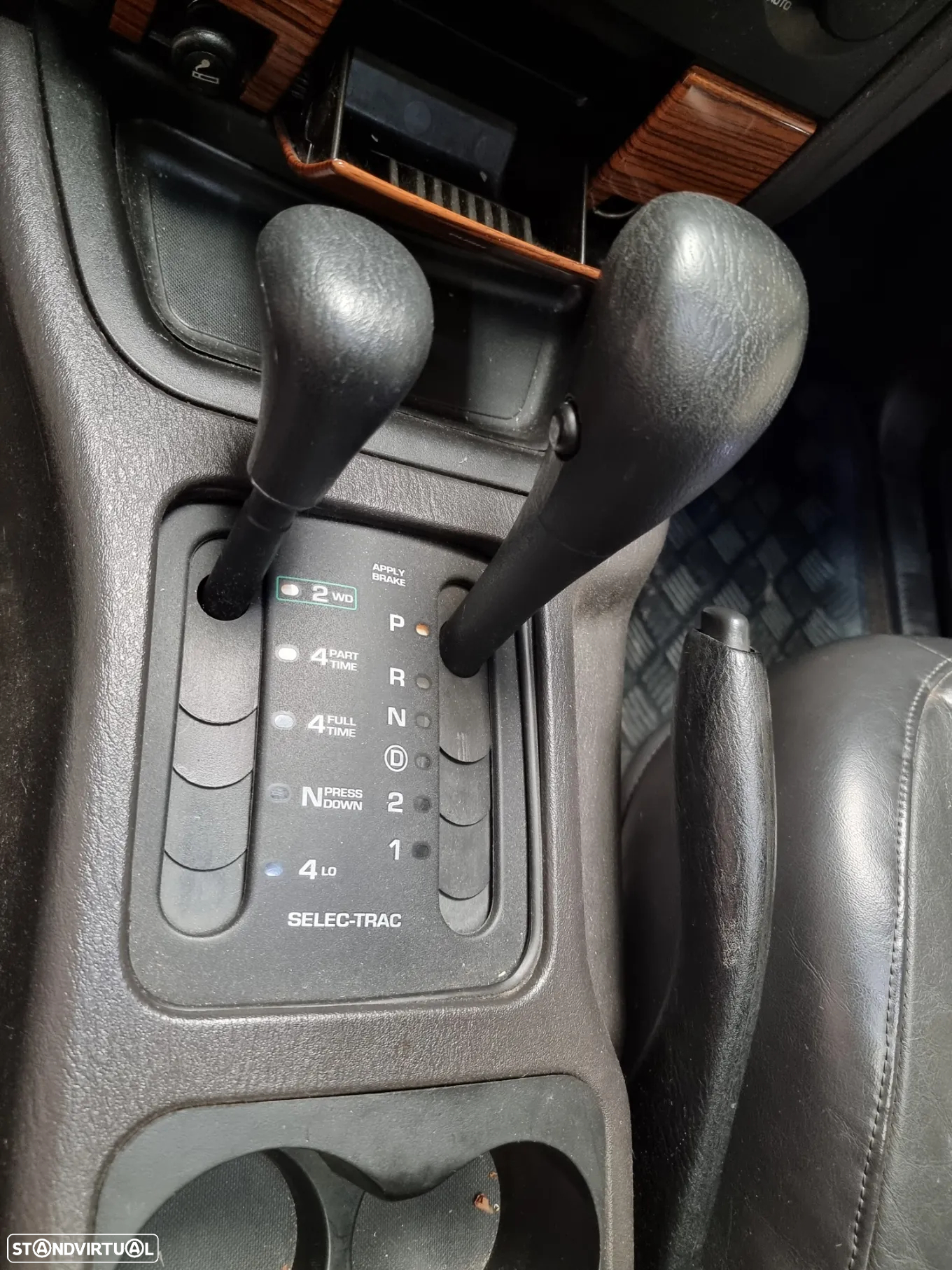 Jeep Grand Cherokee 4.7 V8 Limited - 14