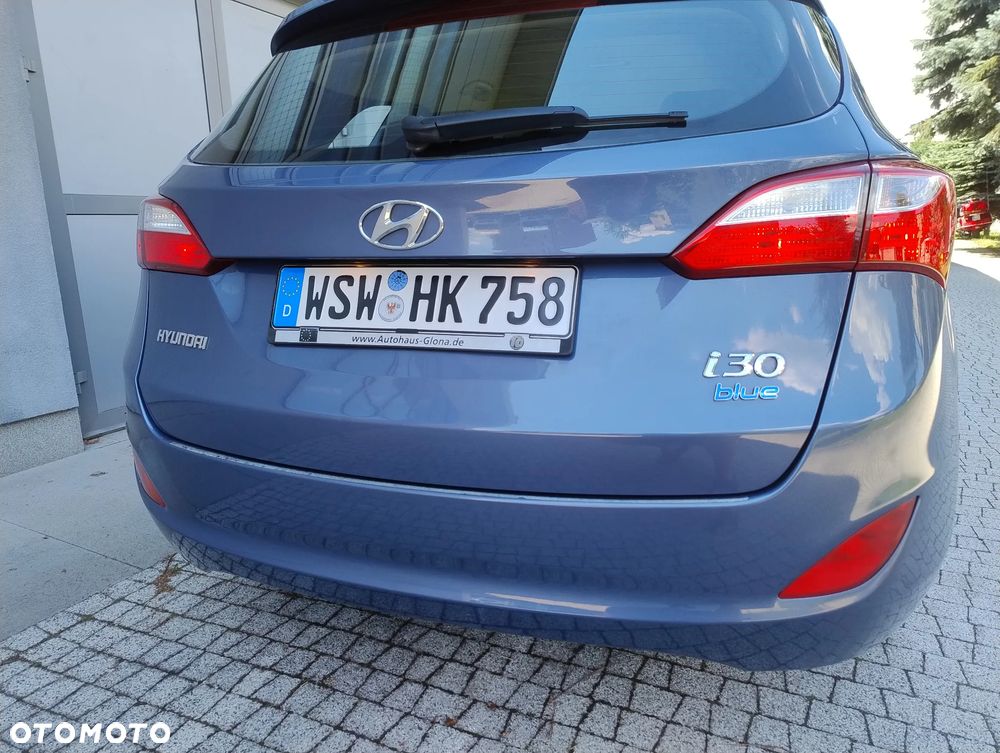 Hyundai i30 1.6 Trend - 36