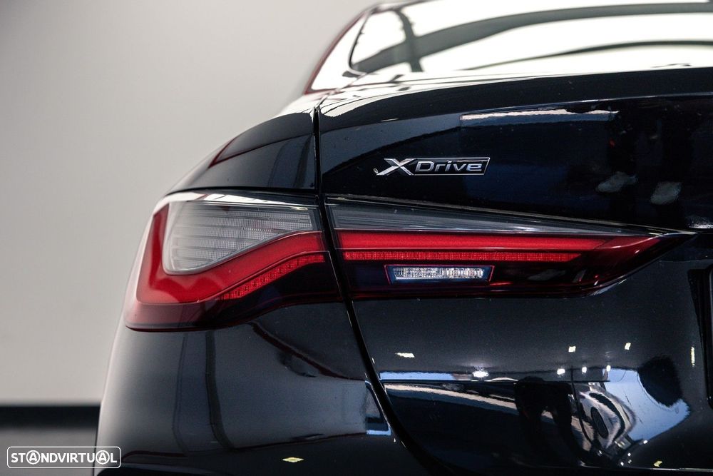 BMW 420 d xDrive Pack Desportivo M Auto - 10