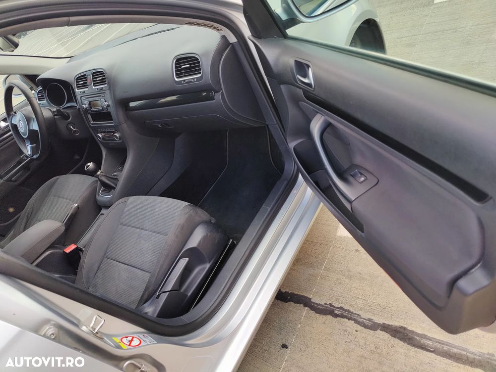 Volkswagen Golf 1.6 TDI BlueMotion Technology DPF Comfortline - 17