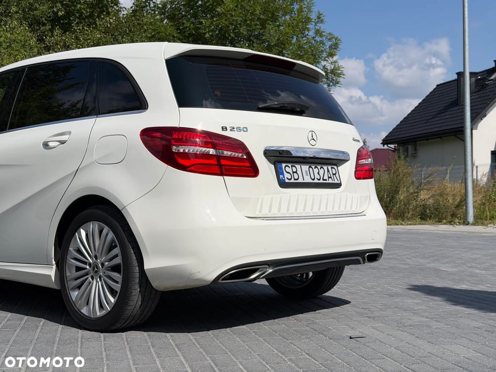 Mercedes-Benz Klasa B 250 4-Matic Style - 10