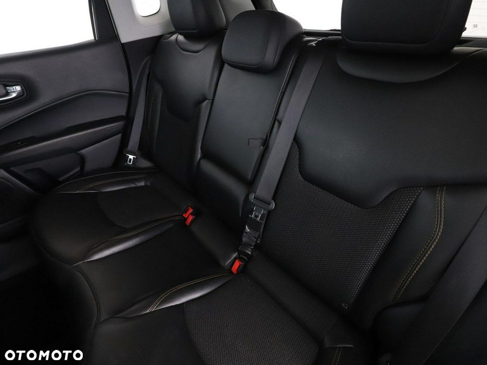 Jeep Compass 2.0 MultiJet Active Drive Automatik Limited - 18