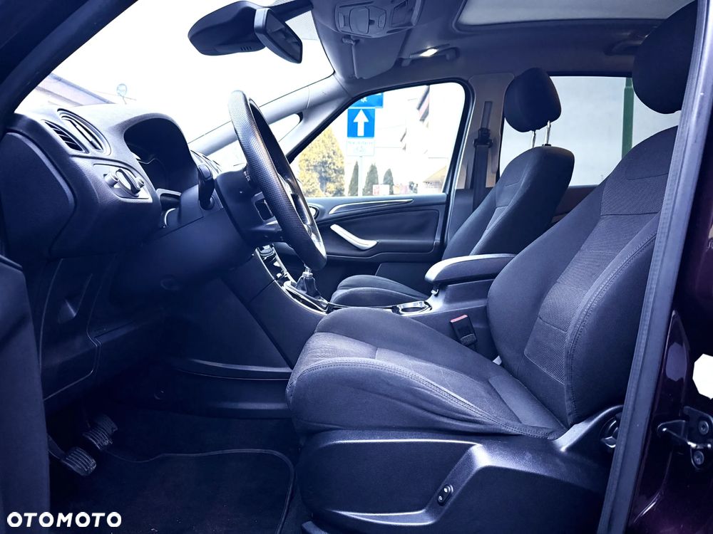 Ford S-Max 2.0 TDCi DPF Titanium - 18