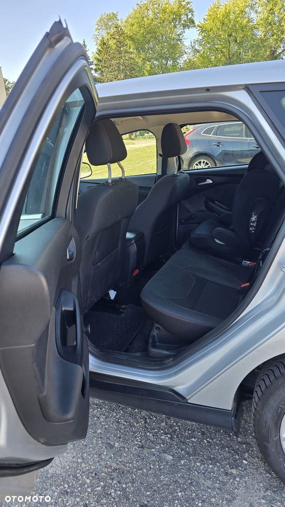 Ford Focus 1.5 TDCi Trend - 16