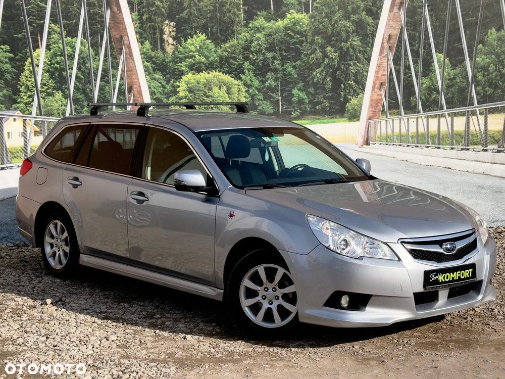 Subaru Legacy - 10
