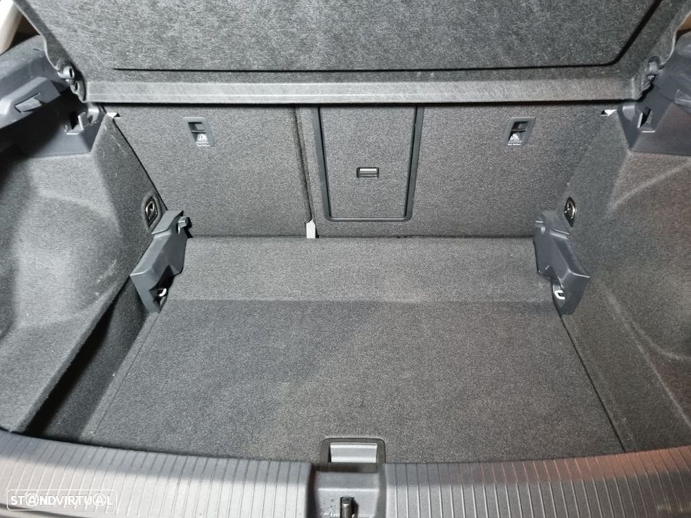 VW T-Roc 1.0 TSI Life - 17