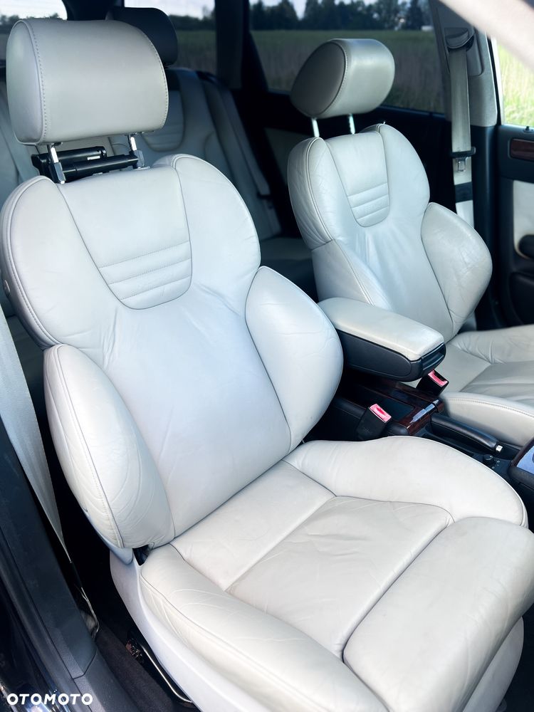 Audi S6 Avant 4.2 quattro - 26