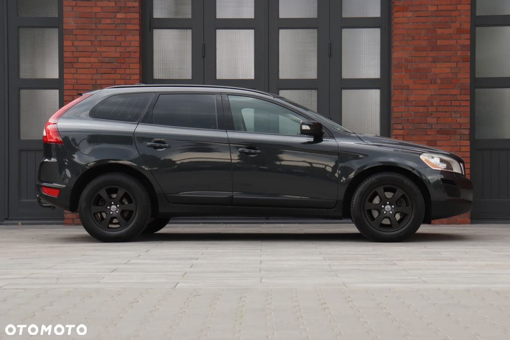 Volvo XC 60 D3 Momentum - 10