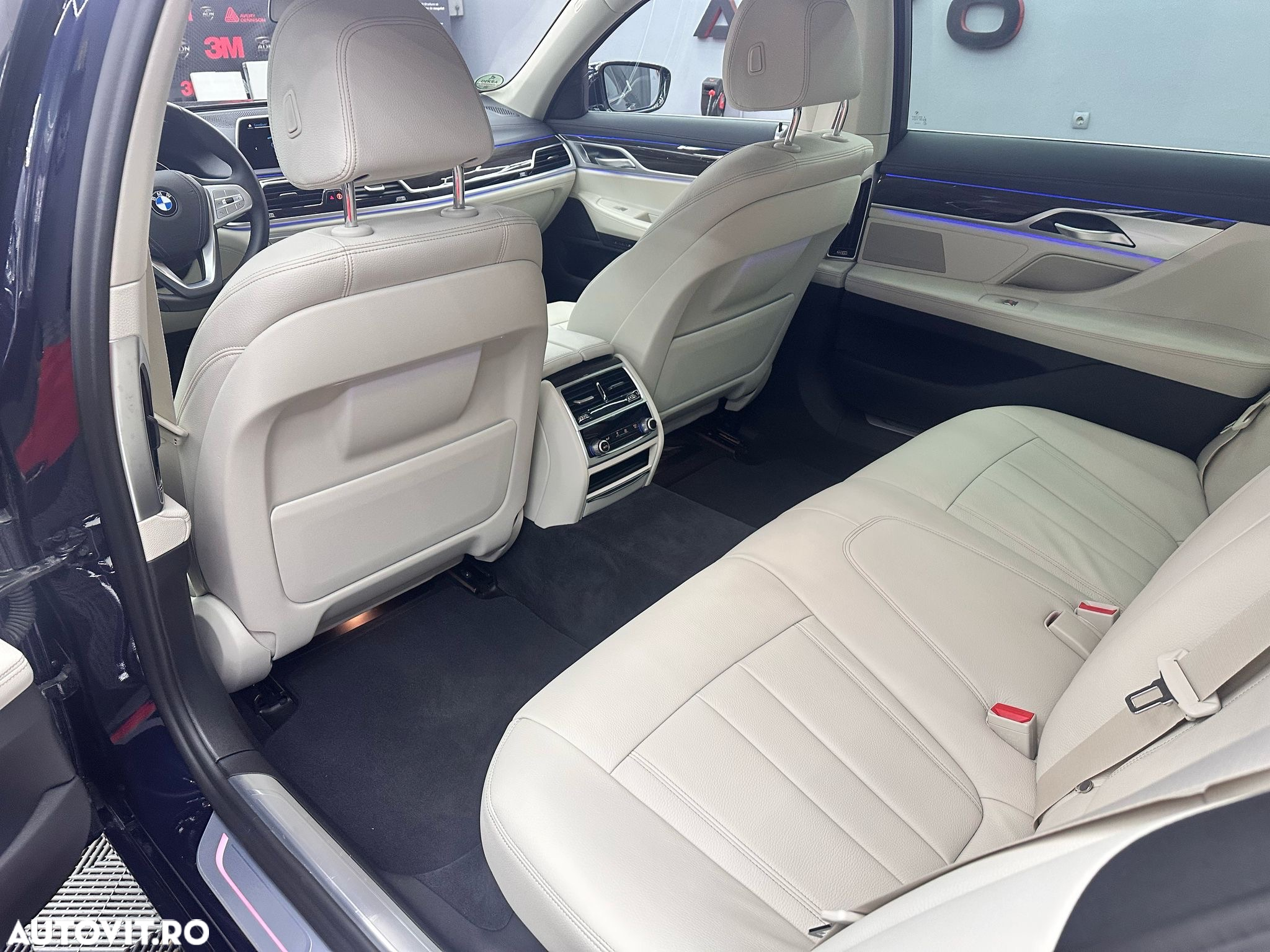 BMW Seria 7 - 15