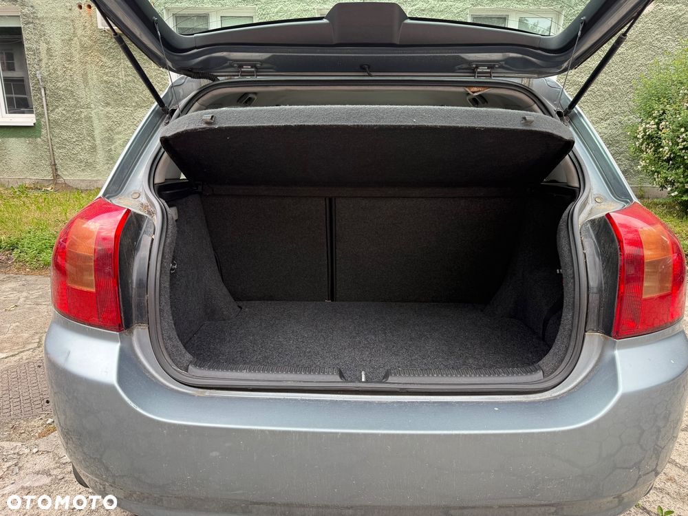 Toyota Corolla 1.4 VVT-i Terra - 9