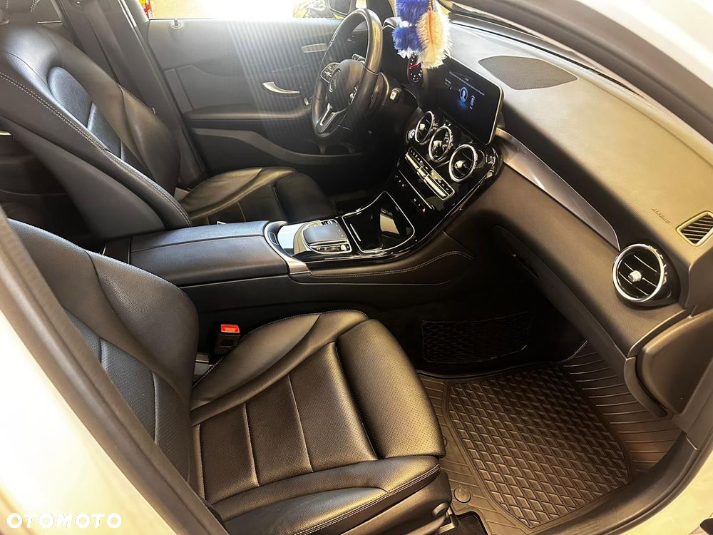 Mercedes-Benz GLC 200 d 4-Matic Business Edition - 8