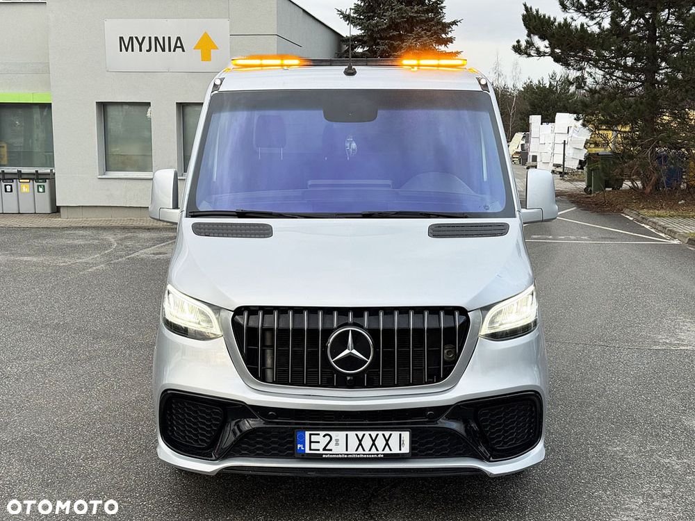 Mercedes-Benz Sprinter - 4