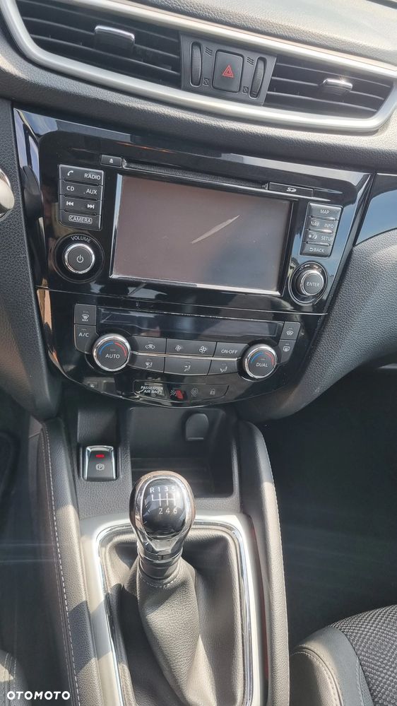 Nissan Qashqai 1.6 DCi ALL-MODE 4x4i TEKNA - 39