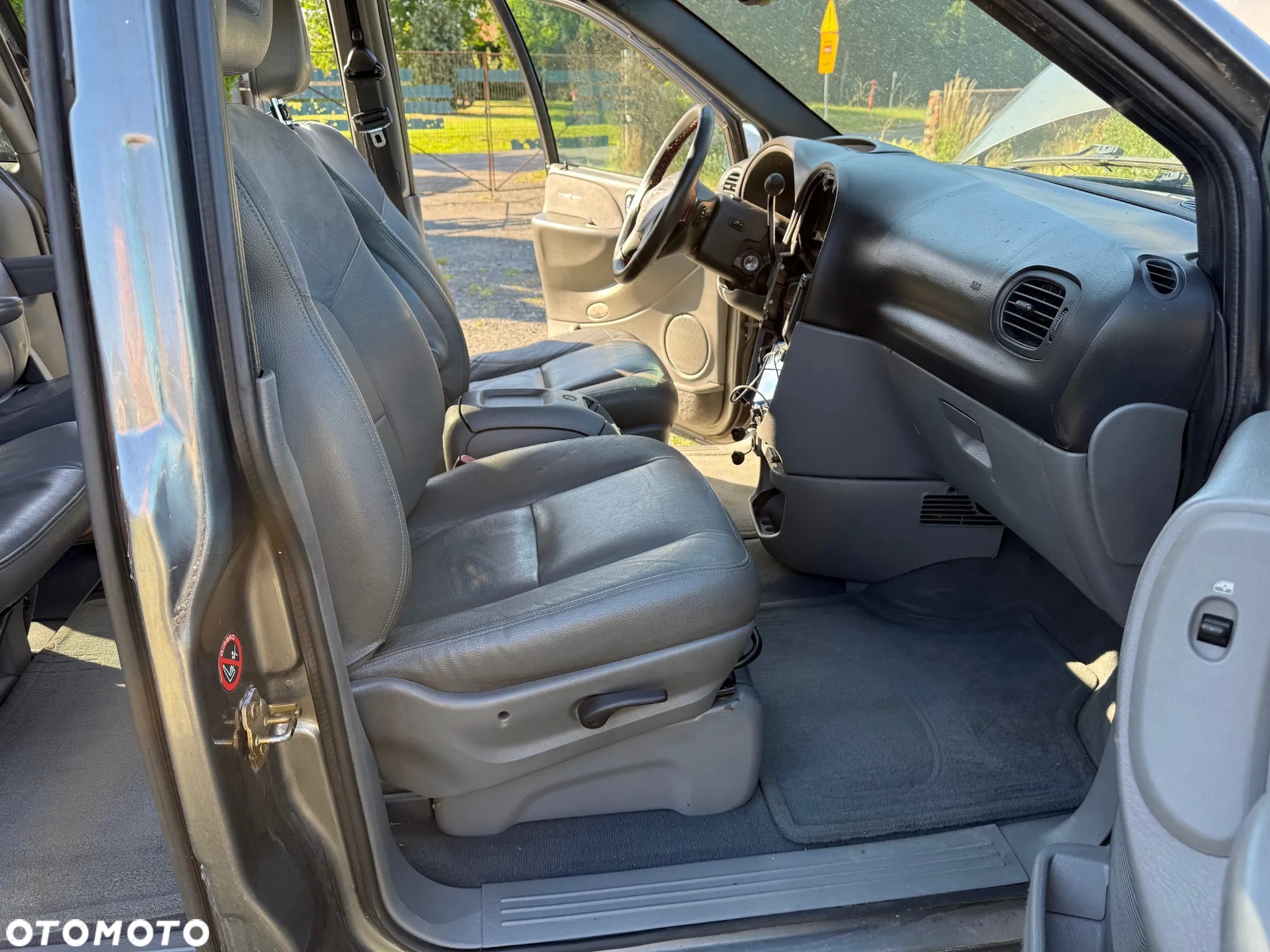 Chrysler Grand Voyager 2.8CRD 150KM|Stow&Go| Skóra|Ele.Drzwi i Klapa|Skóra - 12