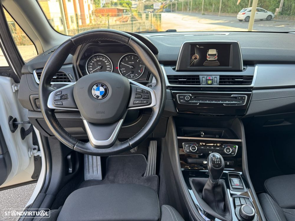 BMW 216 Active Tourer d Line Sport - 8