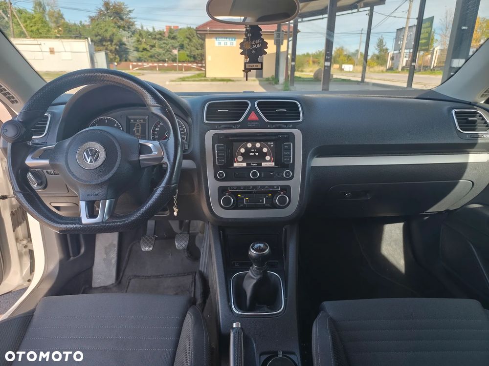 Volkswagen Scirocco 2.0 TDI - 11