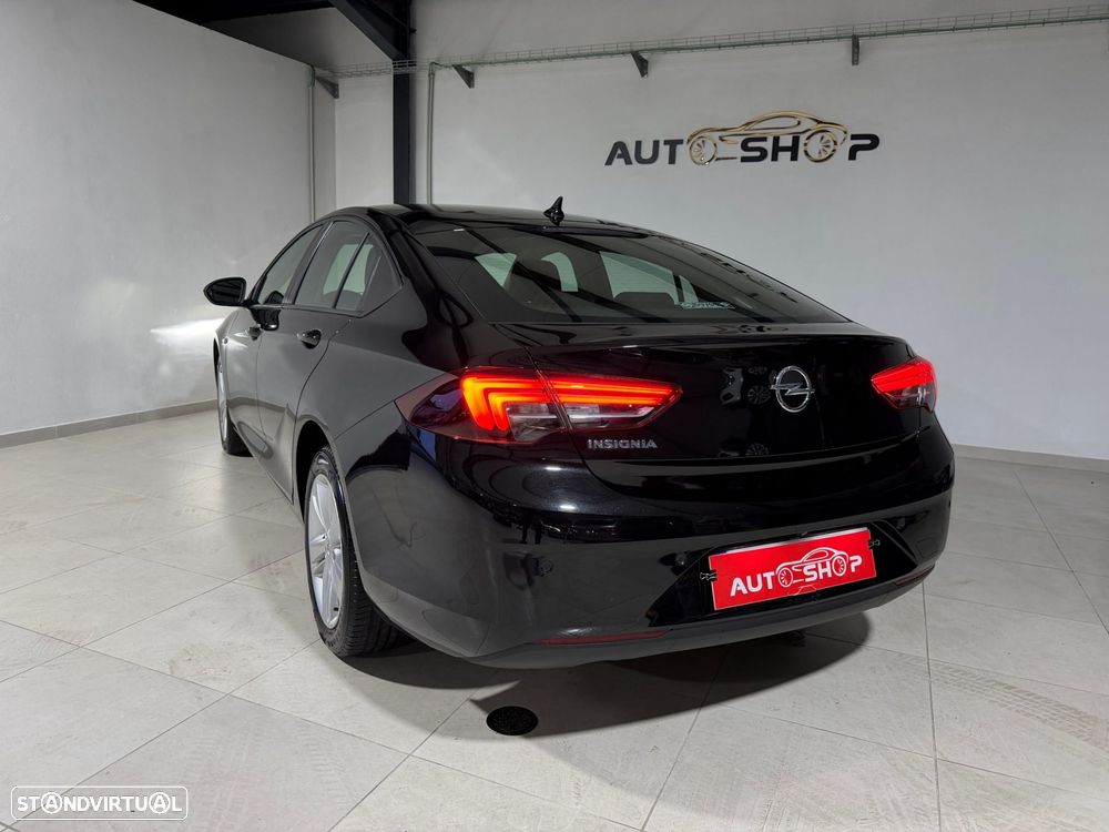 Opel Insignia Grand Sport - 20
