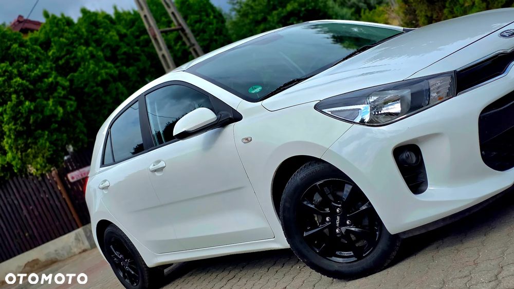 Kia Rio 1.2 Dream Team Edition - 13