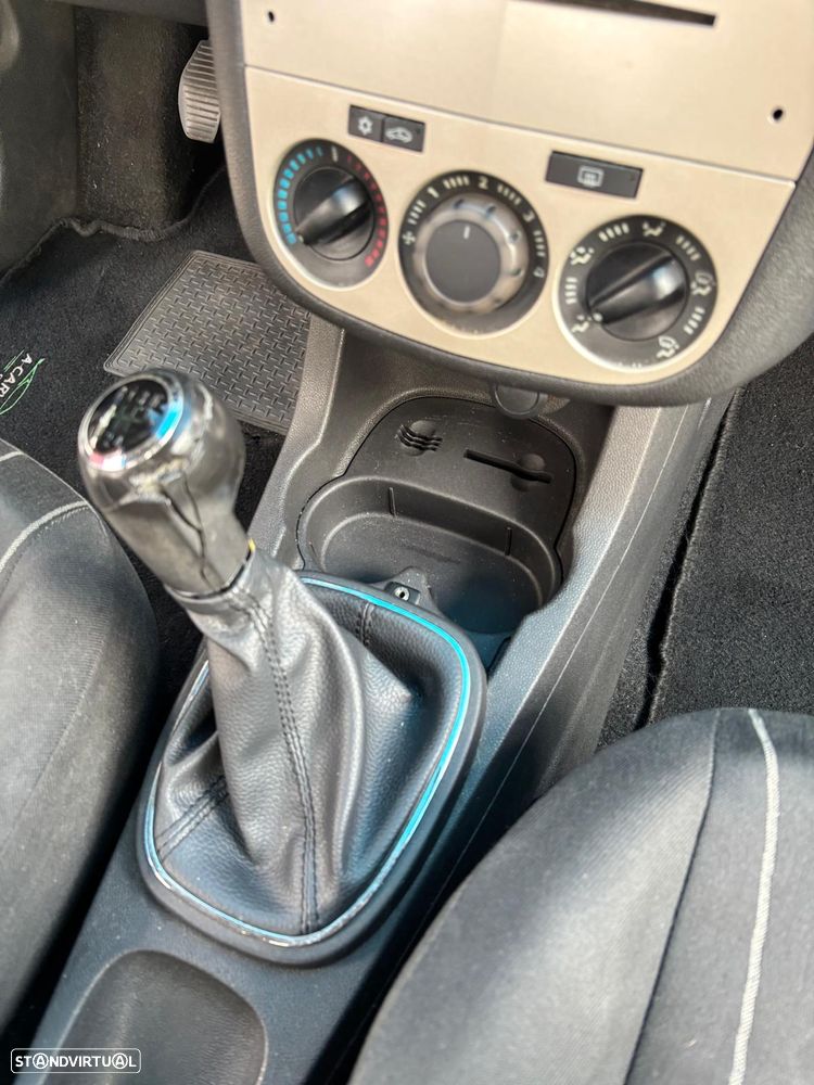 Opel Corsa 1.3 CDTI Enjoy EcoFLEX - 13