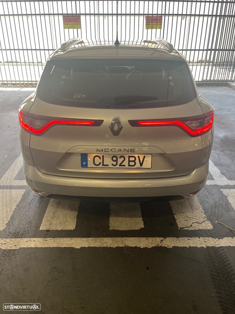 Renault Mégane 1.5 dCi Dynamique S EDC - 4