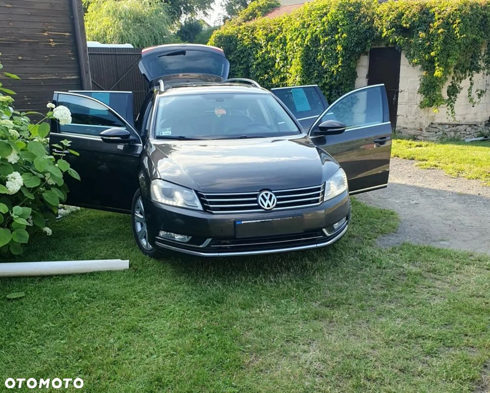 Volkswagen Passat - 3