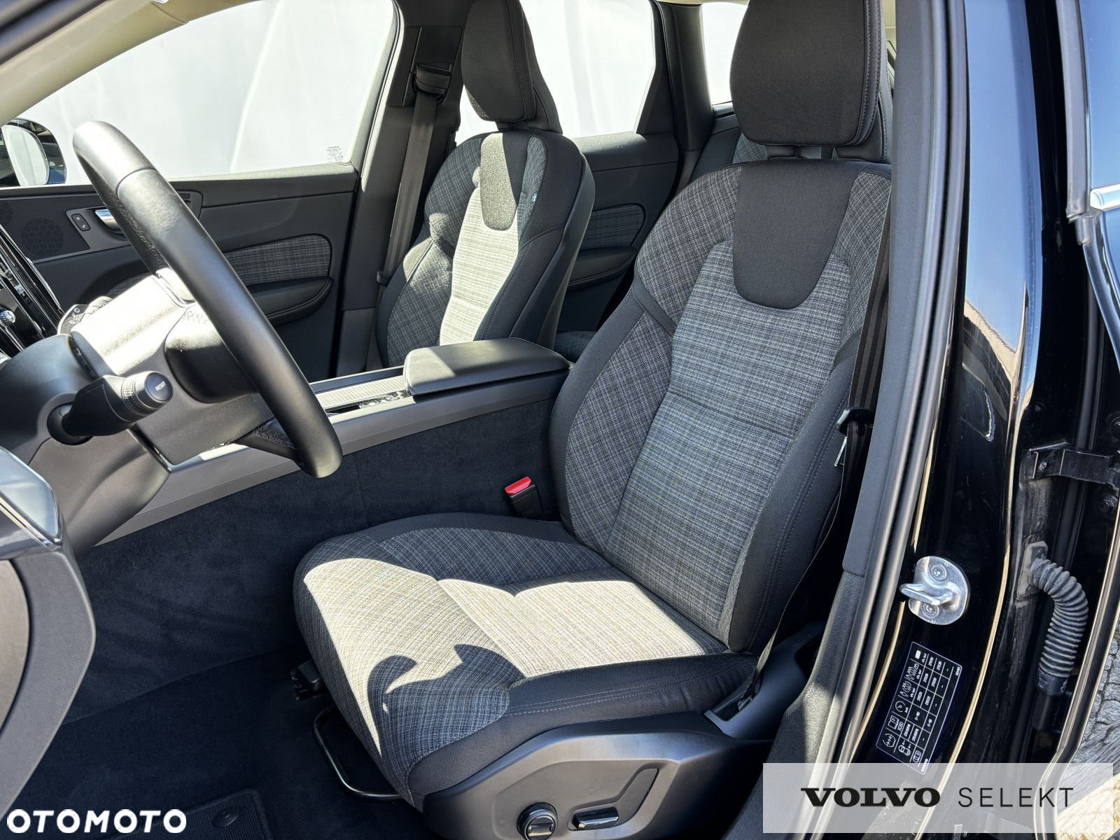 Volvo XC 60 - 8