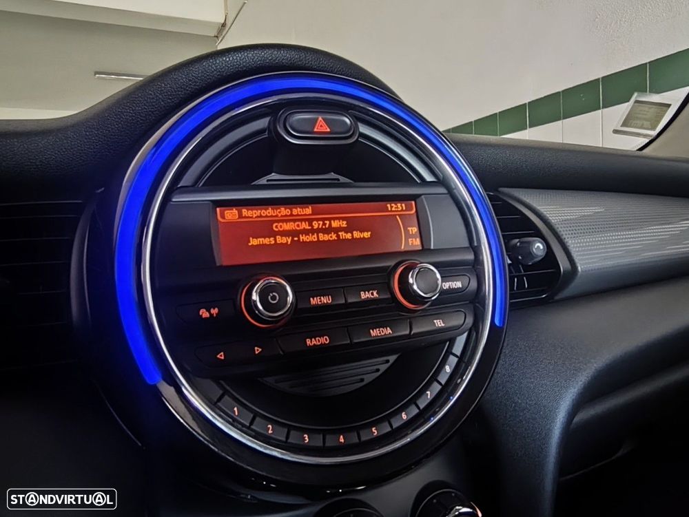 MINI 3 Portas One - 20