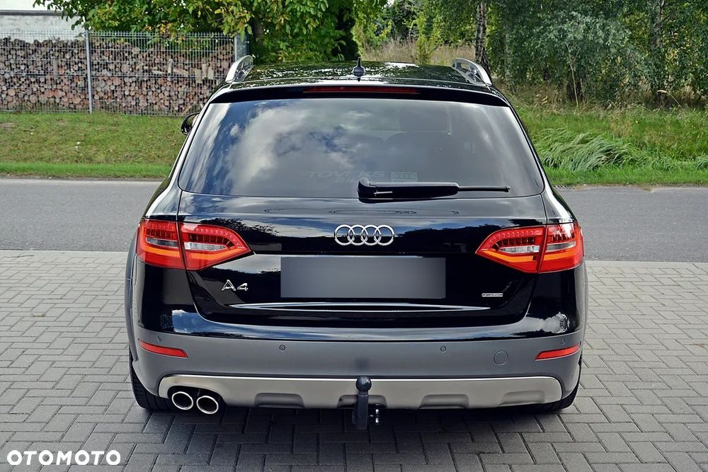 Audi A4 Allroad - 12
