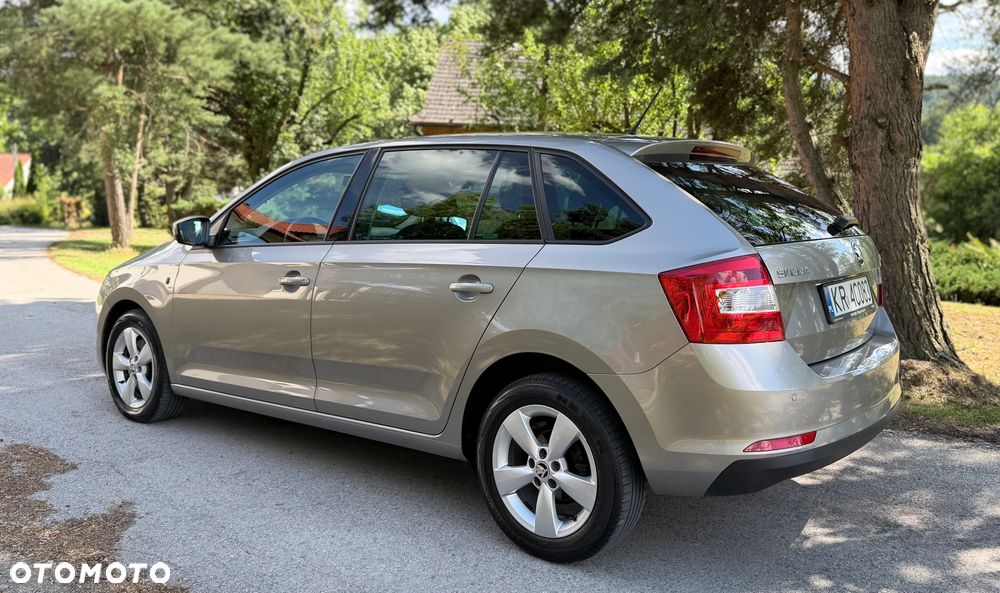 Skoda RAPID 1.2 TSI Elegance - 11