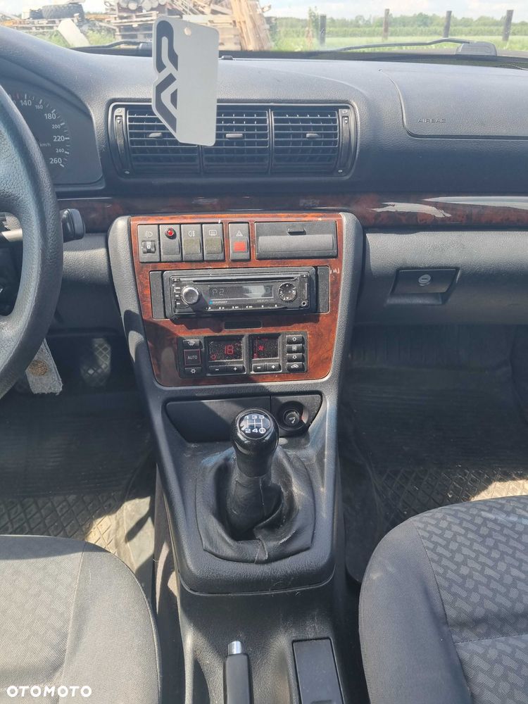 Audi A4 Avant - 5
