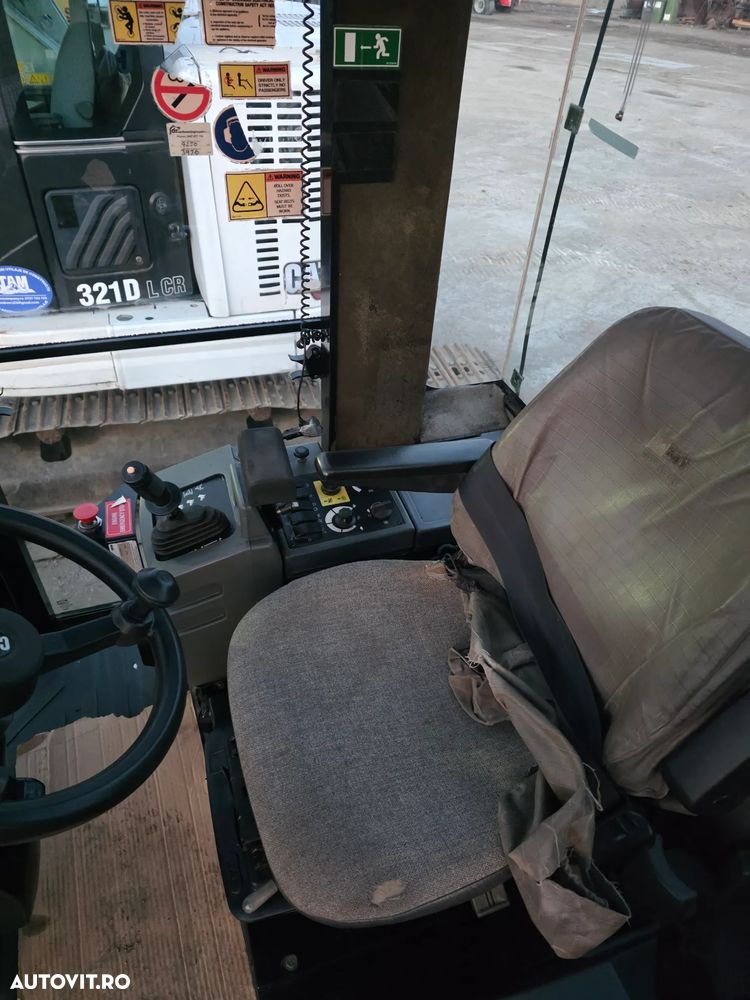 Caterpillar Cat CS74 cilindru compactor terasament hamm bomag ammann vibromax - 12