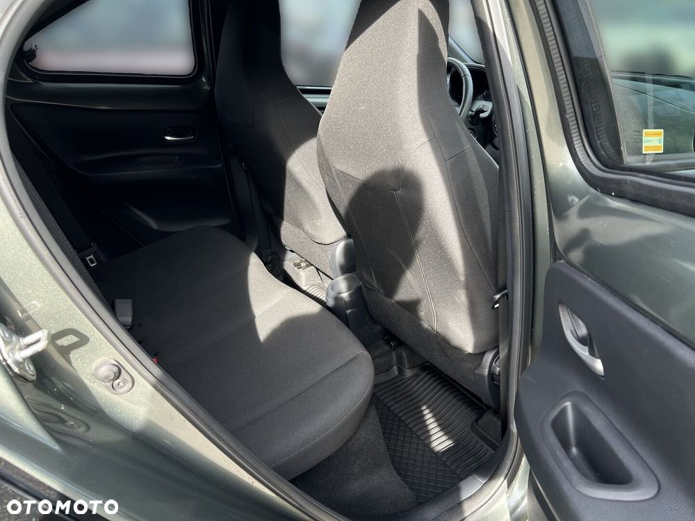 Toyota Aygo X 1.0 VVT-i Style CVT - 23