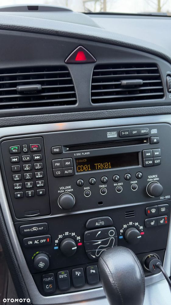 Volvo XC 70 D5 AWD Ocean Race - 6