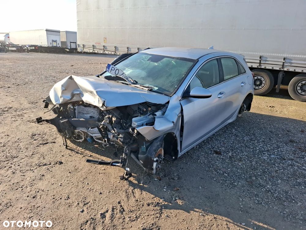 Kia Ceed 1.5 T-GDI M - 1