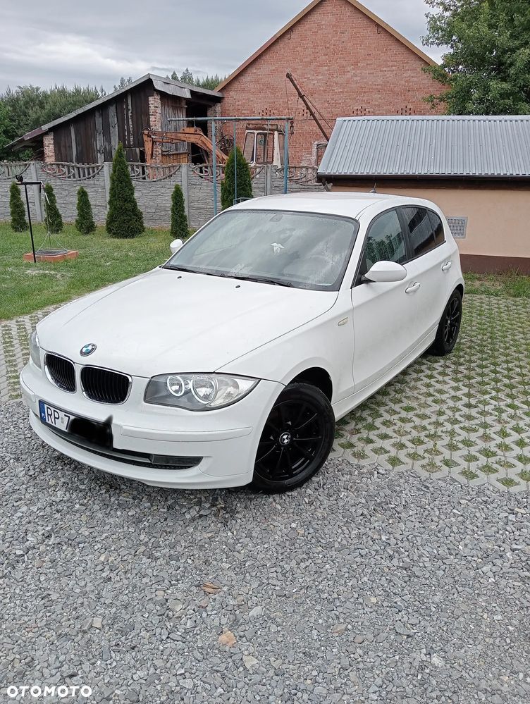 BMW Seria 1 120d - 1