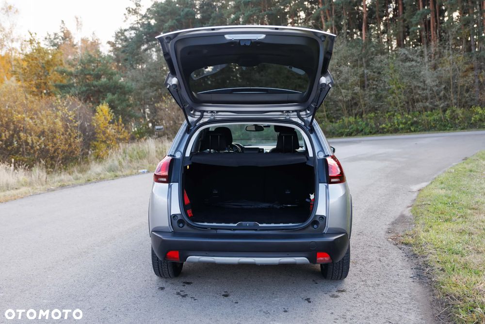 Peugeot 2008 1.5 BlueHDi Allure - 8