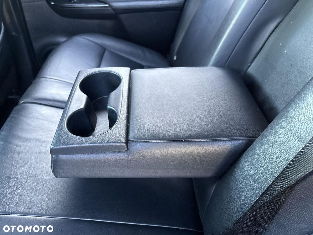 Toyota Hilux 2.4 D-4D Double Cab SR5 4x4 - 19