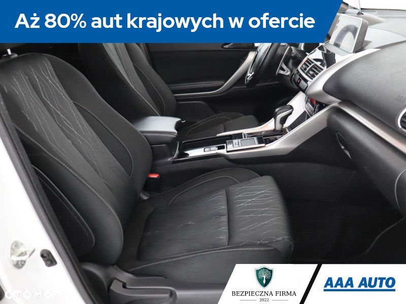 Mitsubishi Eclipse Cross - 11