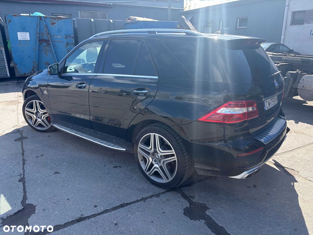 Mercedes-Benz ML - 3