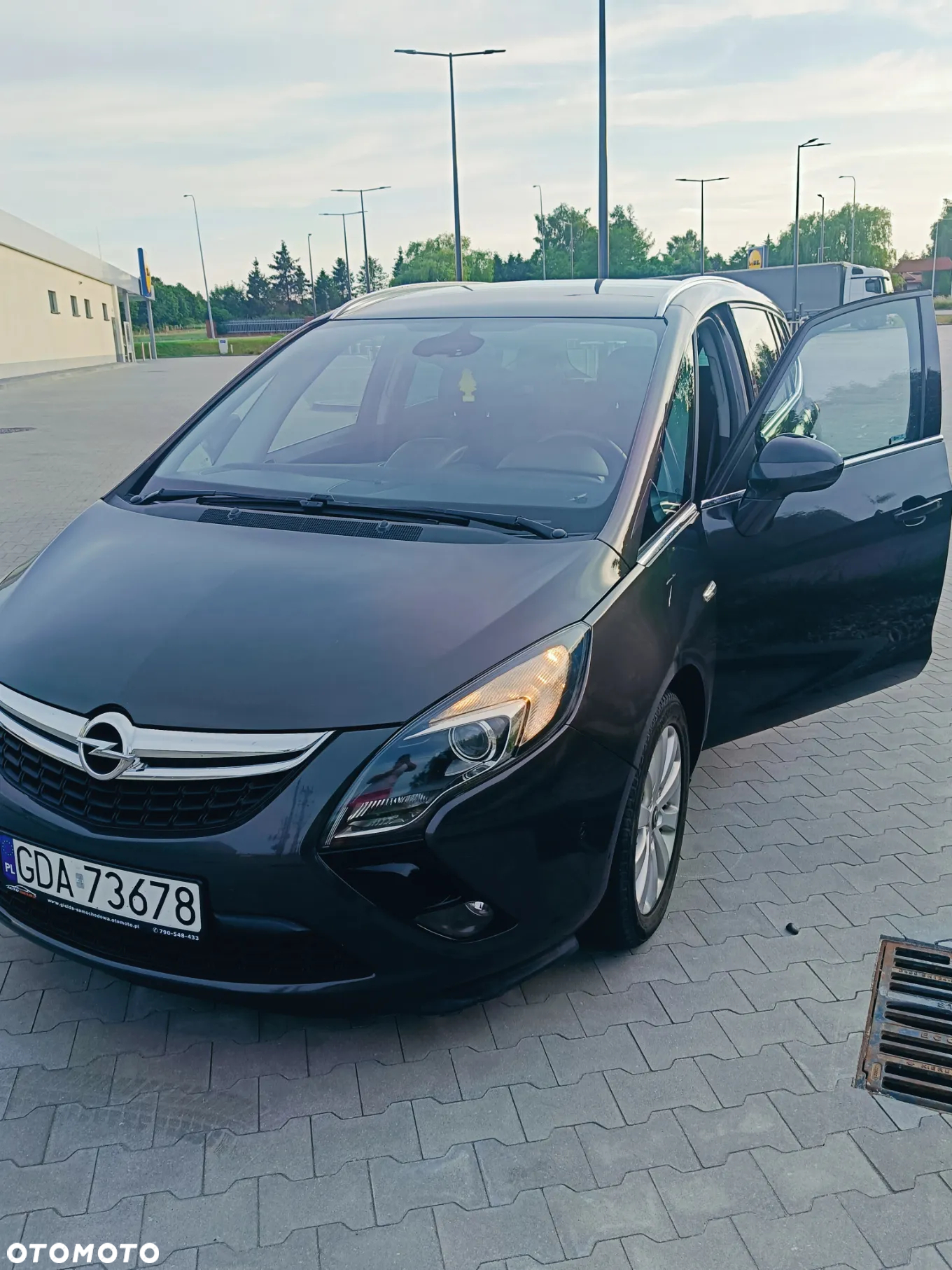 Opel Zafira 1.6 CDTI Cosmo - 2