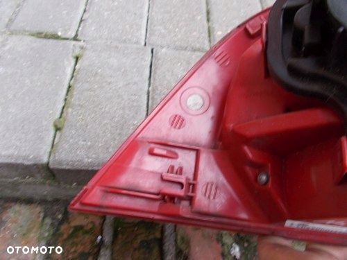 LAMPA LED PRAWA TYLNA PRAWY TYŁ W BŁOTNIK VW TOUAREG II 2 7P 7P6945208 - 7