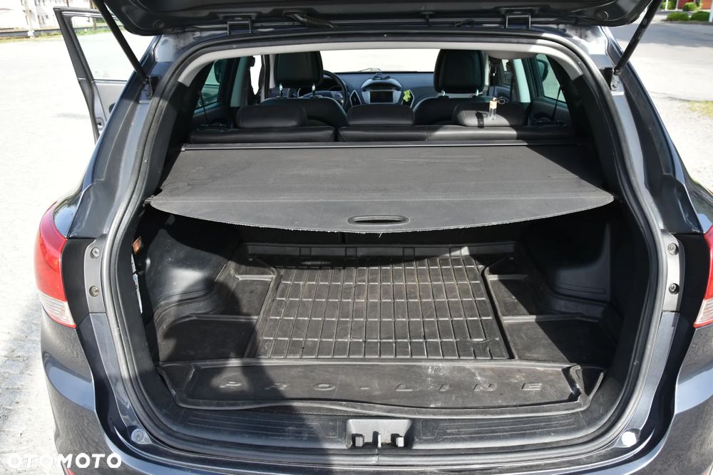 Hyundai ix35 1.7 CRDi Premium 2WD - 35